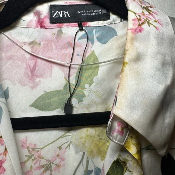 Zara Cream Floral Blouse with Pink and Green Accents - Picture 6 of 6